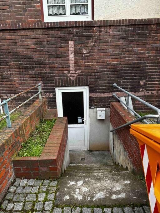 Zentrumsnahes Monteurszimmer Erfurt Bagian luar foto